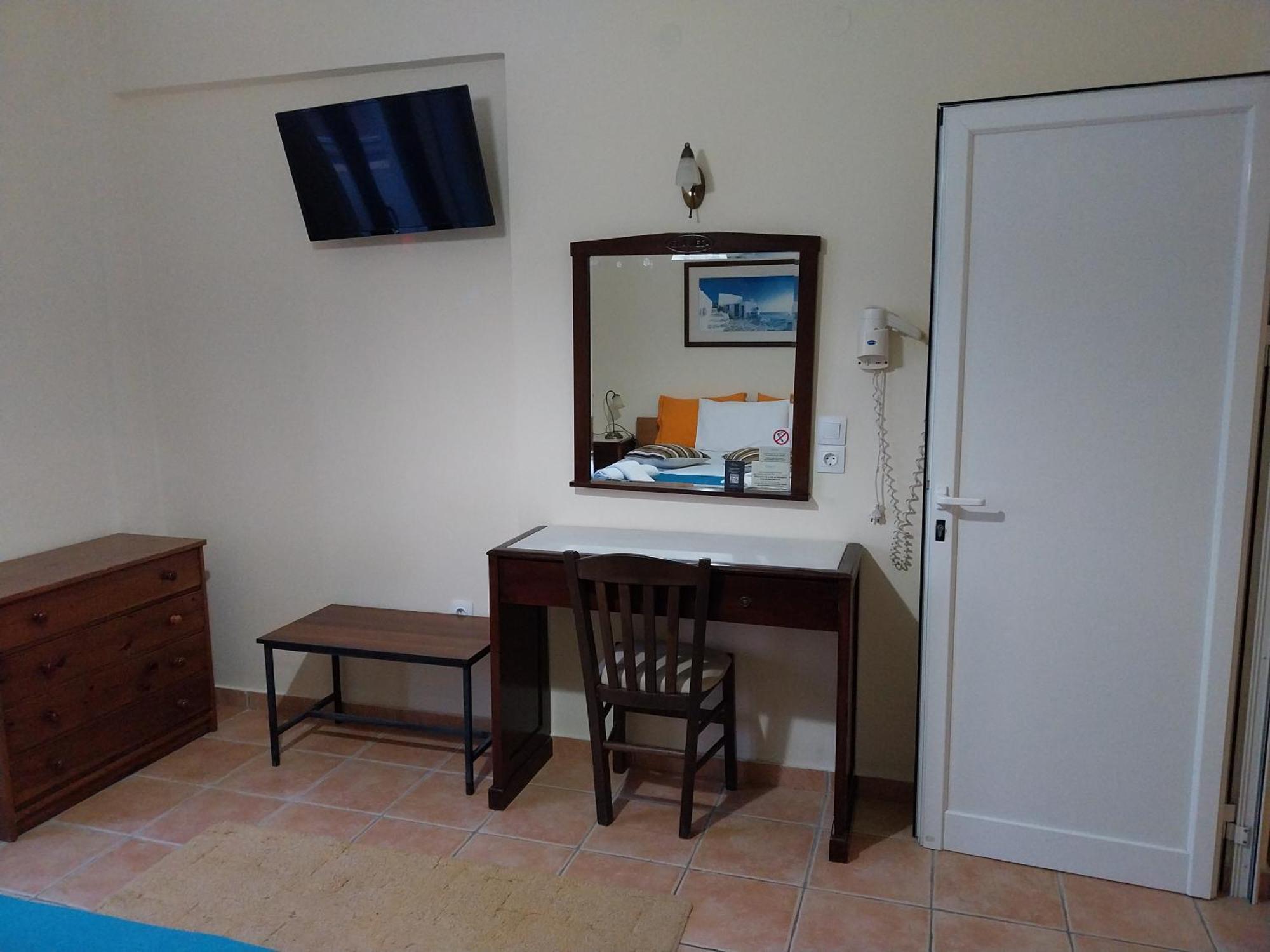Ela Mesa Aparthotel Szuvála Kültér fotó