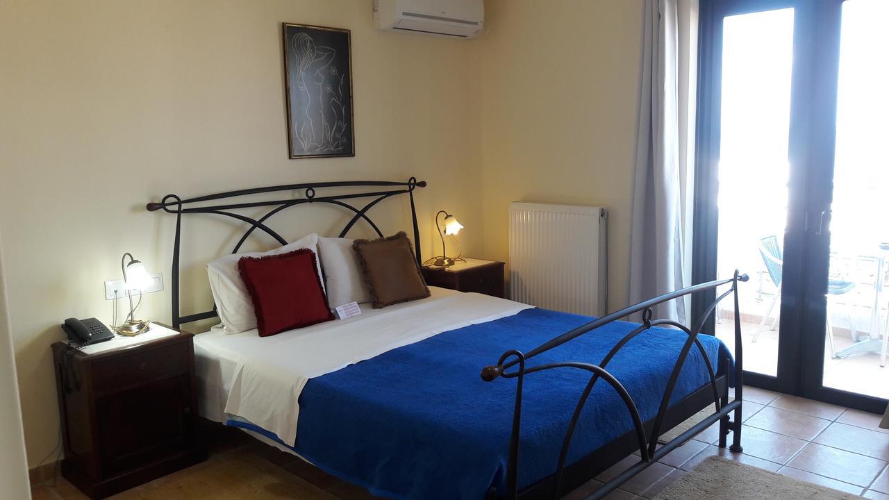 Ela Mesa Aparthotel Szuvála Kültér fotó