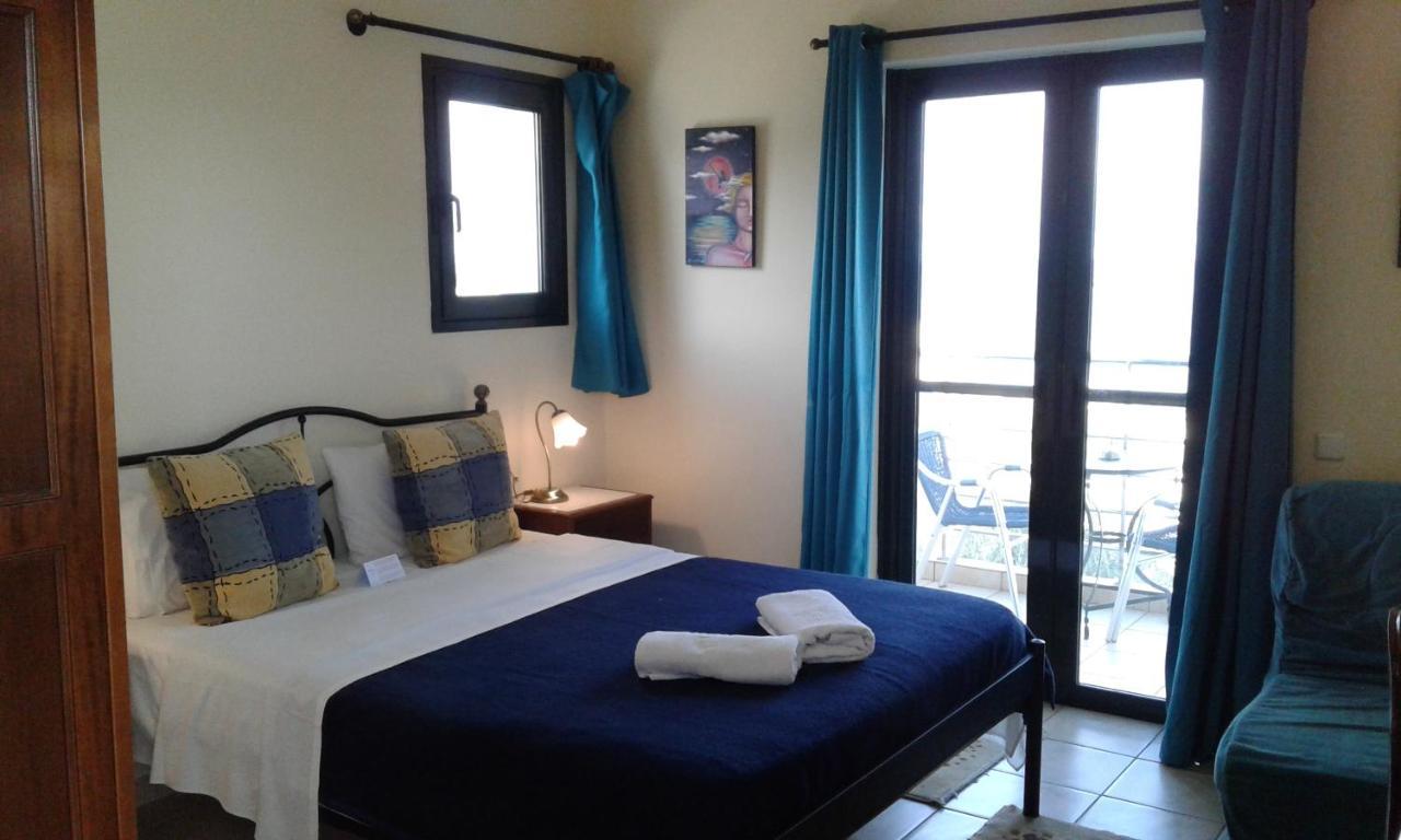 Ela Mesa Aparthotel Szuvála Kültér fotó