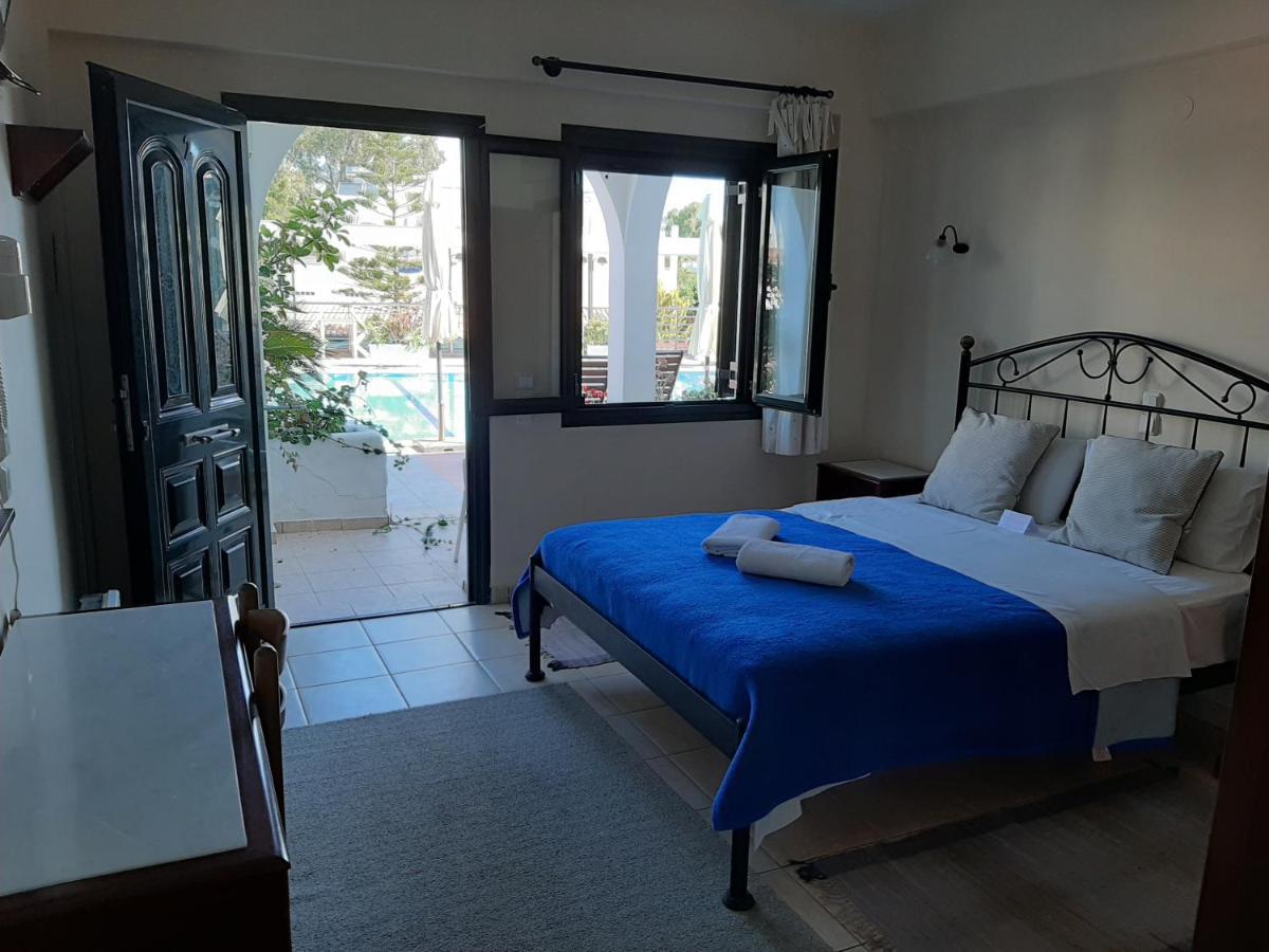 Ela Mesa Aparthotel Szuvála Kültér fotó